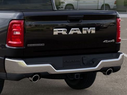 New 2026 RAM 1500 4x4 Crew Cab image 13