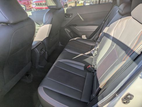 Used 2024 Subaru Crosstrek 2.5i Limited w/ Popular Package #4A image 20