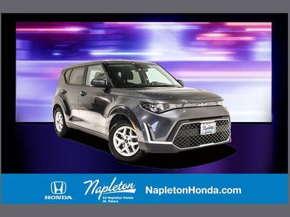 Used 2023 Kia Soul LX w/ Option Group 015