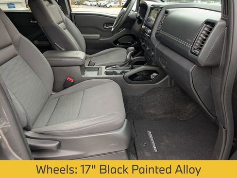 Used 2023 Nissan Frontier SV w/ Midnight Edition Package image 30