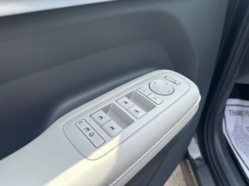 Used 2024 Hyundai Santa Fe SEL AWD/4WD image 15