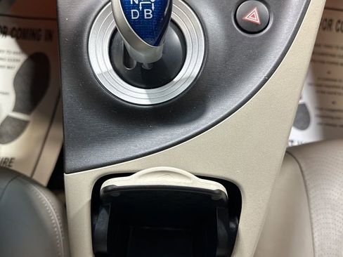 Used 2010 Toyota Prius Five image 33
