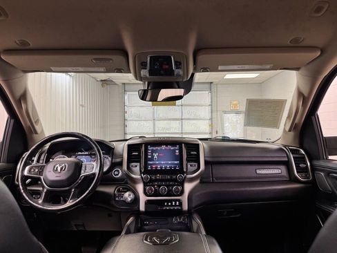 Used 2019 RAM 1500 Laramie AWD/4WD image 21