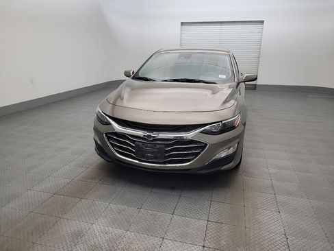 Used 2020 Chevrolet Malibu LT FWD image 15