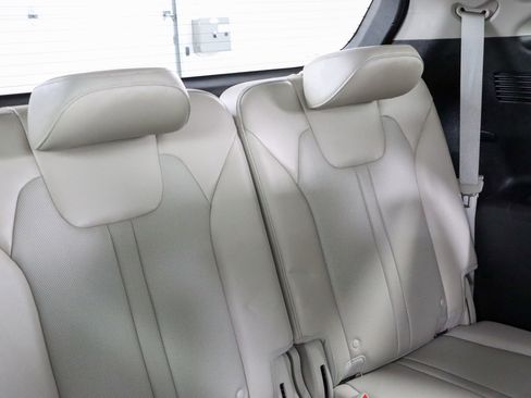 Used 2021 Kia Sorento SX image 31