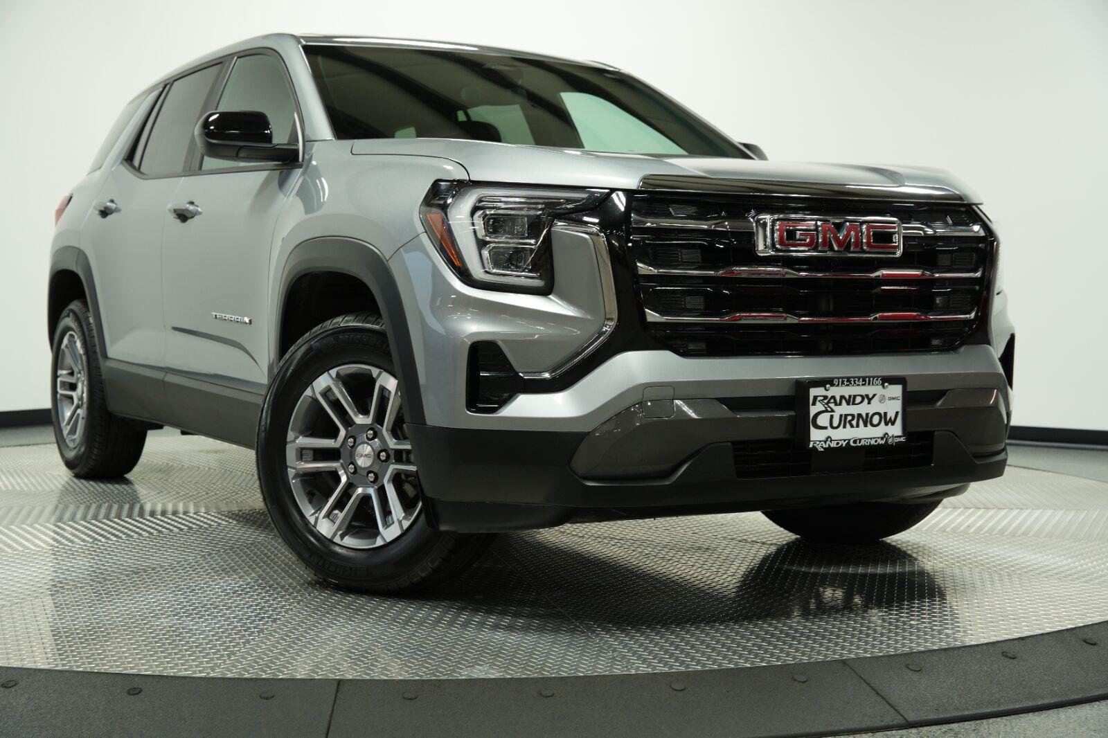 Certified 2026 GMC Terrain Elevation FWD image 2