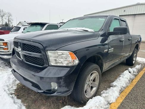 Used 2017 RAM 1500 Express image 4