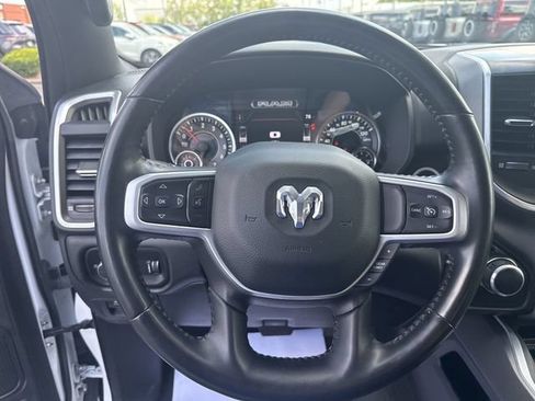 Used 2022 RAM 1500 Big Horn AWD/4WD image 13