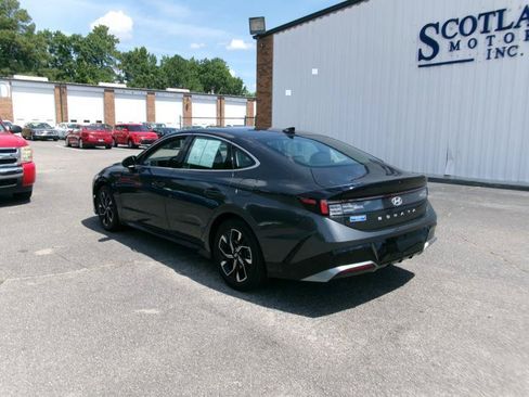 Used 2025 Hyundai Sonata SEL FWD image 8