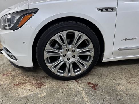 Used 2019 Buick LaCrosse Avenir w/ Driver Confidence Package II FWD image 11