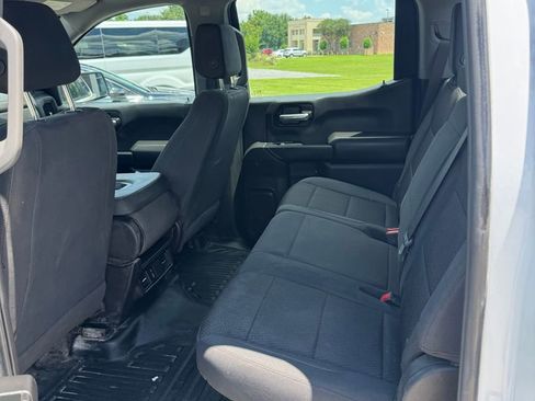 Used 2024 Chevrolet Silverado 1500 W/T w/ Trailering Package AWD/4WD image 18
