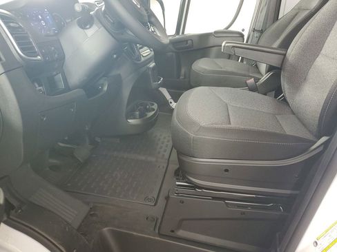 Used 2024 RAM ProMaster 2500 w/ Quick Order Package 22G SLT image 11