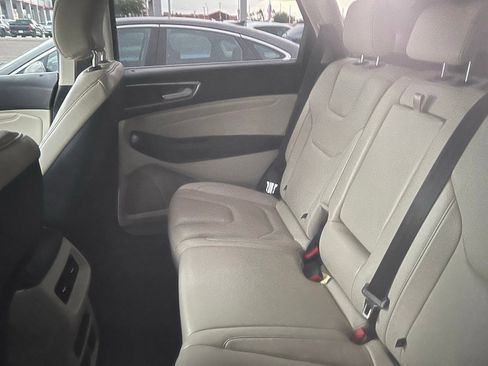 Used 2015 Ford Edge Titanium w/ Equipment Group 301A image 7