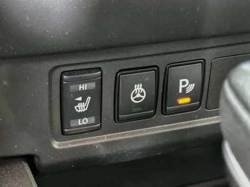 Used 2024 Nissan Frontier SV w/ SV Convenience Package RWD image 19