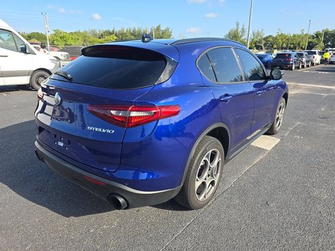 Used 2023 Alfa Romeo Stelvio Sprint RWD image 6