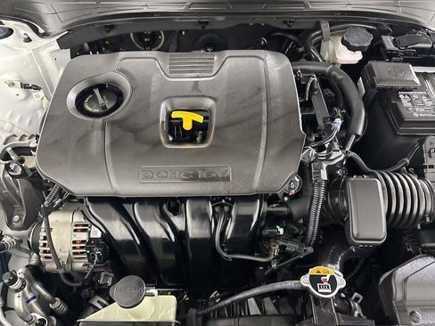 Used 2024 Kia Forte LX image 29