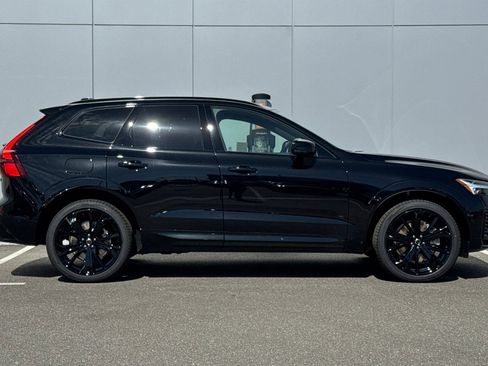 New 2026 Volvo XC60 T8 Ultra w/ Climate Package AWD/4WD image 6