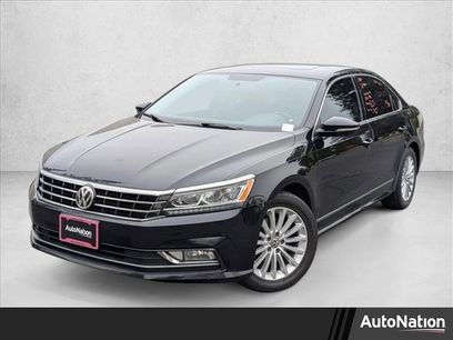 Used 2017 Volkswagen Passat 1.8T SE w/ SE Lighting Package