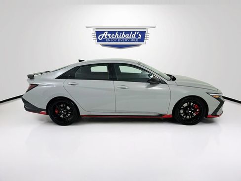 Used 2025 Hyundai Elantra N FWD image 9