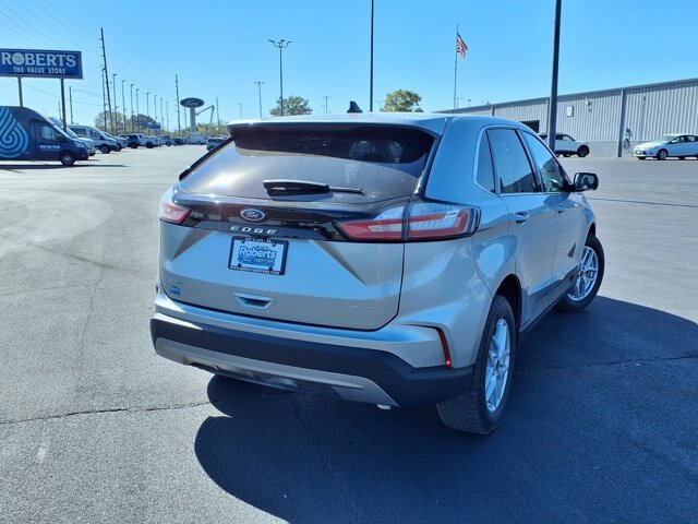 Certified 2024 Ford Edge SEL w/ Convenience Package AWD/4WD image 5