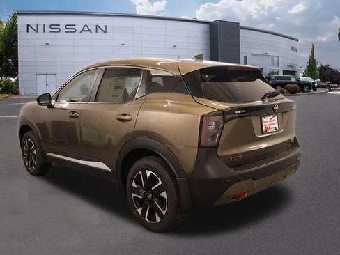 New 2026 Nissan Kicks SV w/ SV Premium Package AWD/4WD image 5