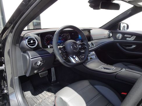 Used 2022 Mercedes-Benz E 53 AMG 4MATIC Sedan image 11