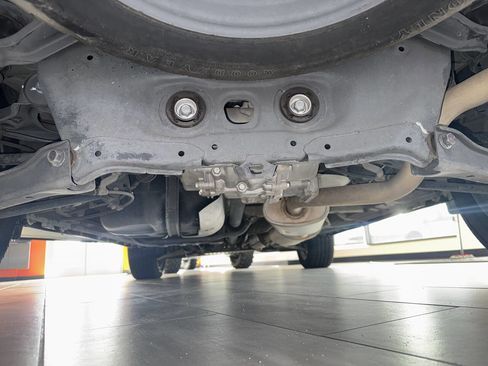 Used 2017 Honda Pilot Elite image 39