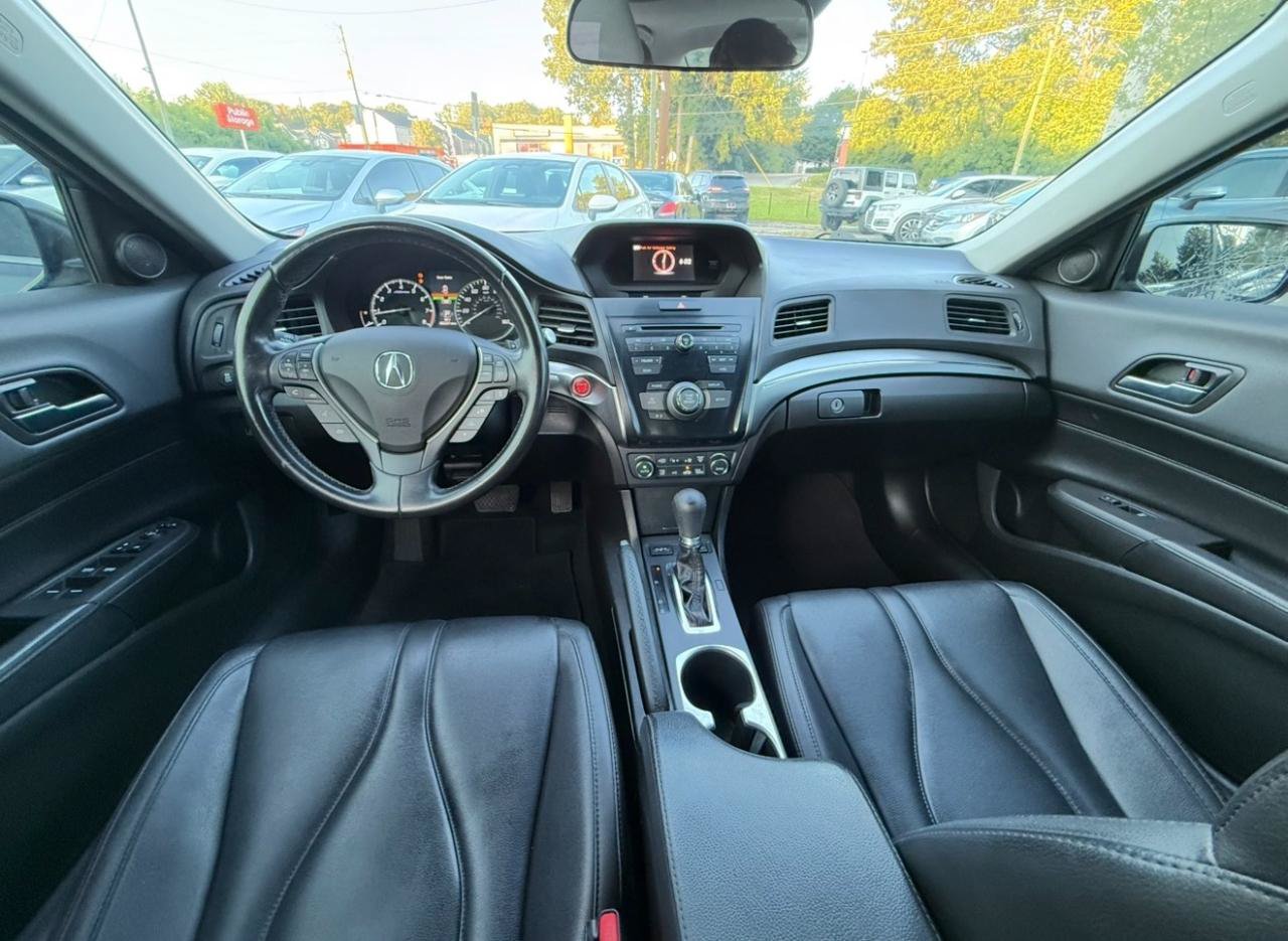 Used 2021 Acura ILX FWD image 2