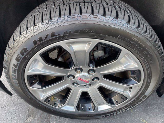 Used 2017 GMC Yukon Denali w/ Open Road Package AWD/4WD image 41