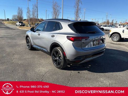 Used 2022 Buick Envision Preferred image 9