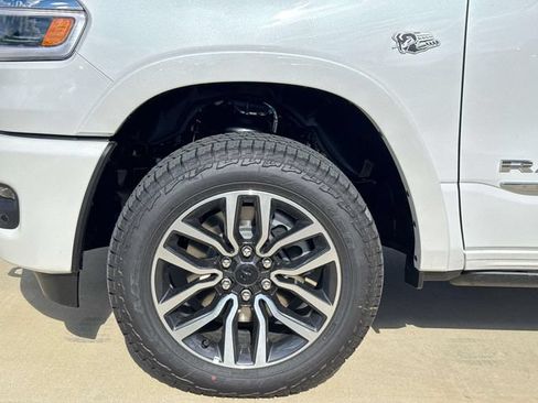 New 2026 RAM 1500 Limited w/ Off Road Group AWD/4WD image 4