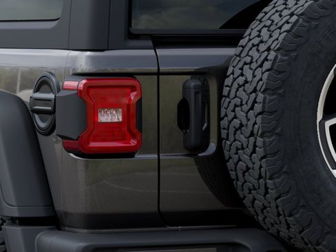 New 2025 Jeep Wrangler Rubicon w/ Convenience Group AWD/4WD image 34