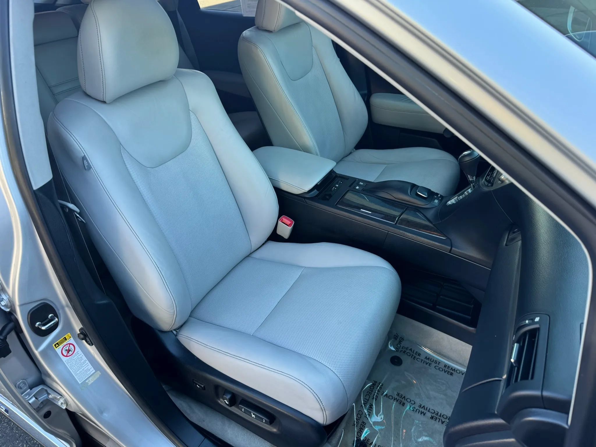 Used 2013 Lexus RX 450h AWD w/ Navigation Pkg image 26