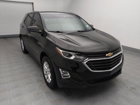 Used 2020 Chevrolet Equinox LS image 14