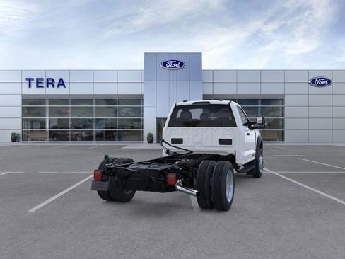 New 2026 Ford F550 4x4 Regular Cab Super Duty image 8
