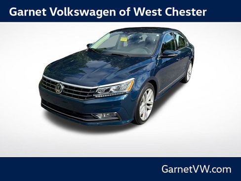 Used 2018 Volkswagen Passat 2.0T SEL Premium FWD image 1