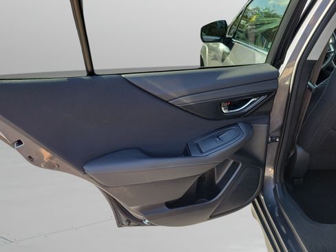 Used 2024 Subaru Outback Premium AWD/4WD image 24