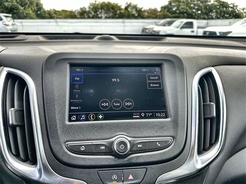 Used 2024 Chevrolet Equinox LT image 20