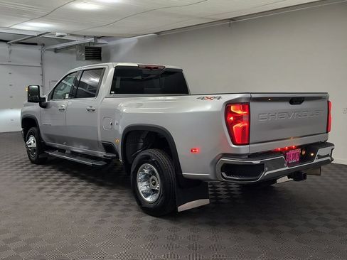 Used 2022 Chevrolet Silverado 3500 LTZ w/ LTZ Plus Package AWD/4WD image 3