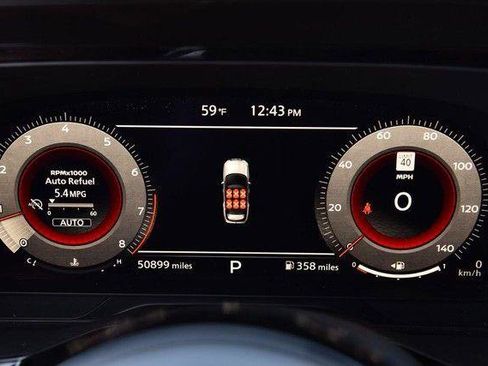 Used 2023 Nissan Pathfinder Platinum w/ Cargo Package image 13