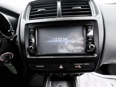 Used 2021 Mitsubishi Outlander Sport ES FWD image 17