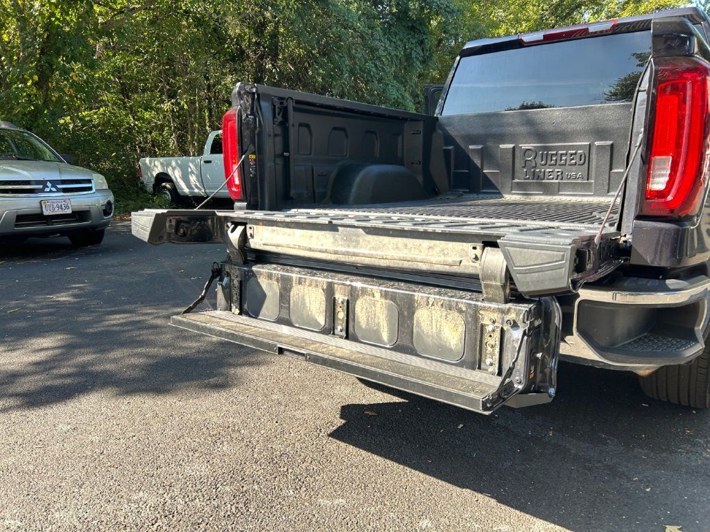 Used 2025 GMC Sierra 1500 SLT AWD/4WD image 22