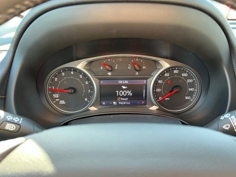 Used 2021 GMC Terrain SLT w/ Elevation Edition image 40