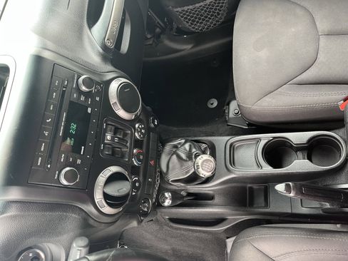 Used 2014 Jeep Wrangler Unlimited Sport w/ Quick Order Package 23S image 11