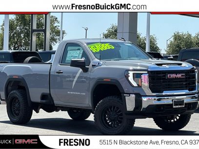 New 2025 GMC Sierra 2500 Pro w/ Convenience Package