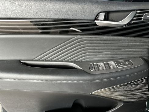 Used 2023 Hyundai Palisade Calligraphy image 31