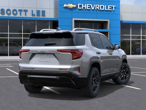 New 2026 GMC Terrain AT4 w/ LPO, Black Badging Package AWD/4WD image 4