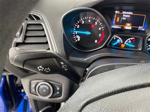 Used 2017 Ford Escape SE image 14