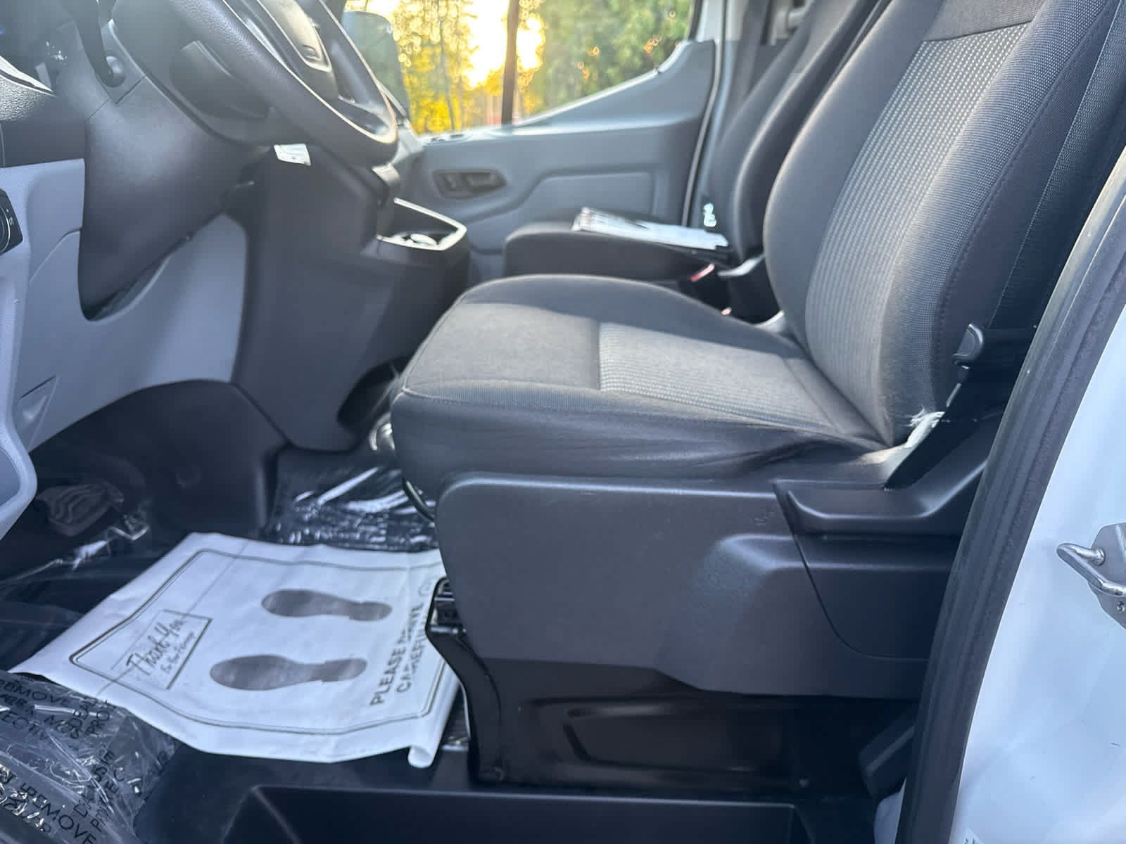 Used 2019 Ford Transit 350 XL RWD image 11