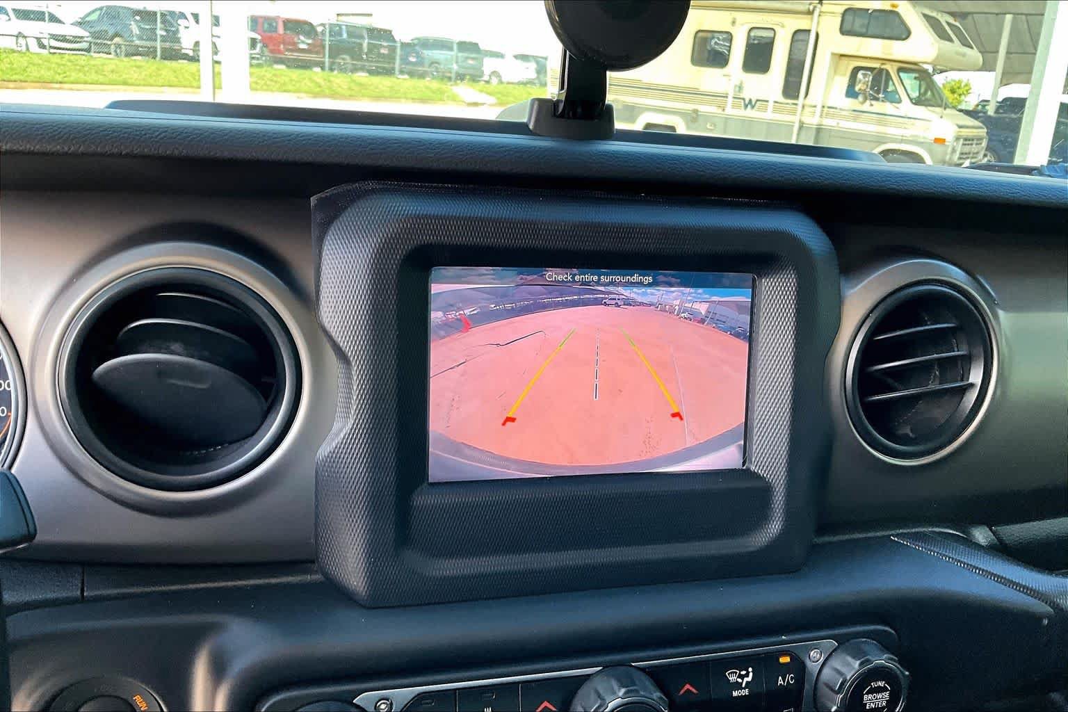 Used 2020 Jeep Wrangler Unlimited Sport S AWD/4WD image 23